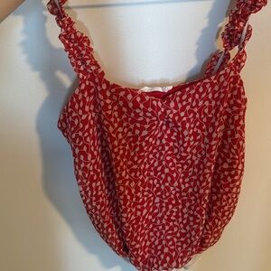 Red and White Patterned Sleeveless Top